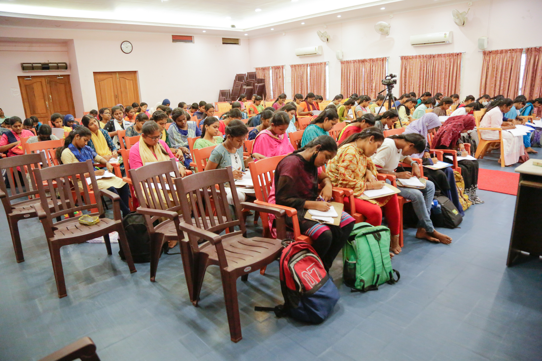 NEET COACHING CENTER IN TRICHY