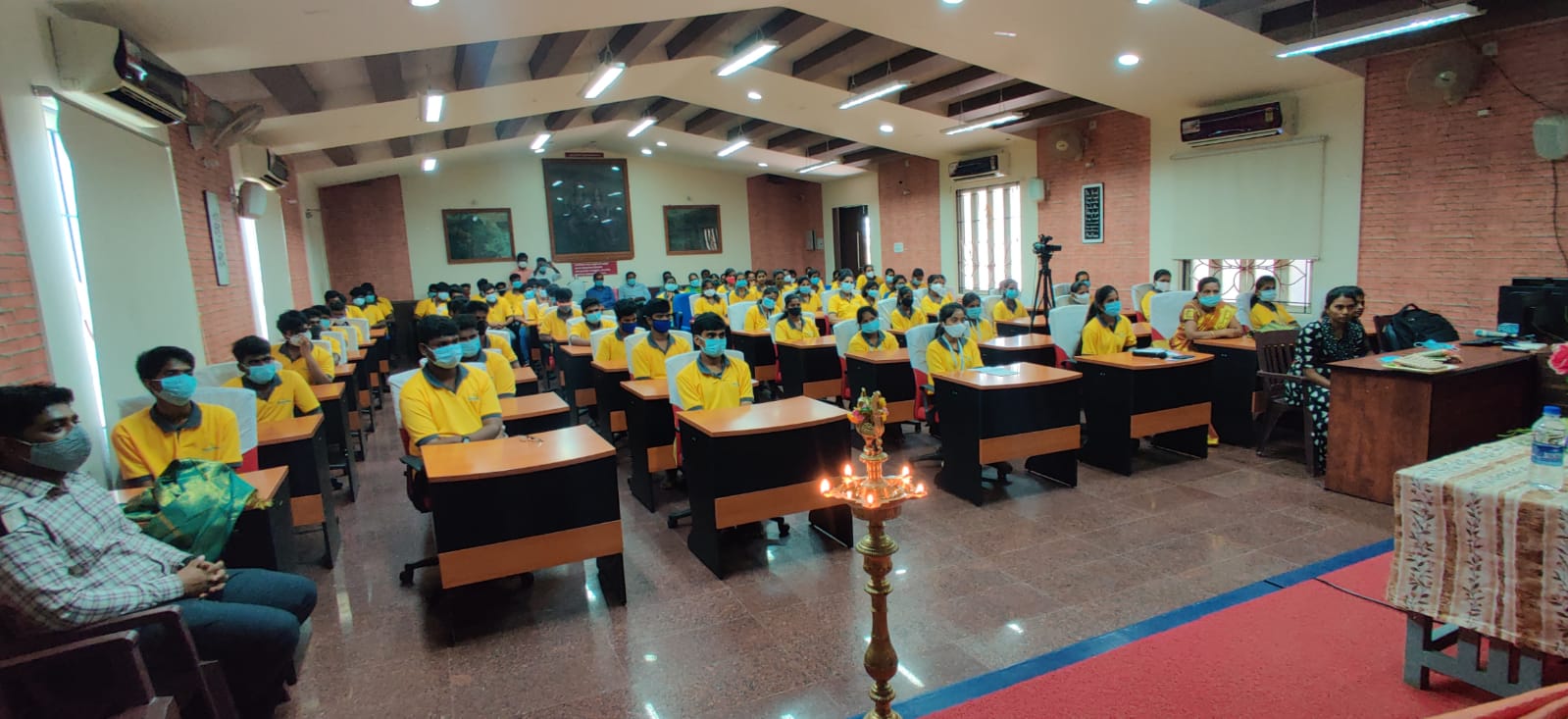 PARIPOORNA NEET ACADEMY IN TRICHY