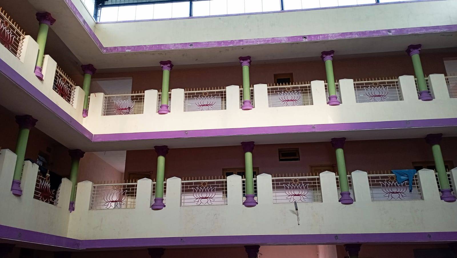 NEET BOYS AC HOSTEL CAMPUS 