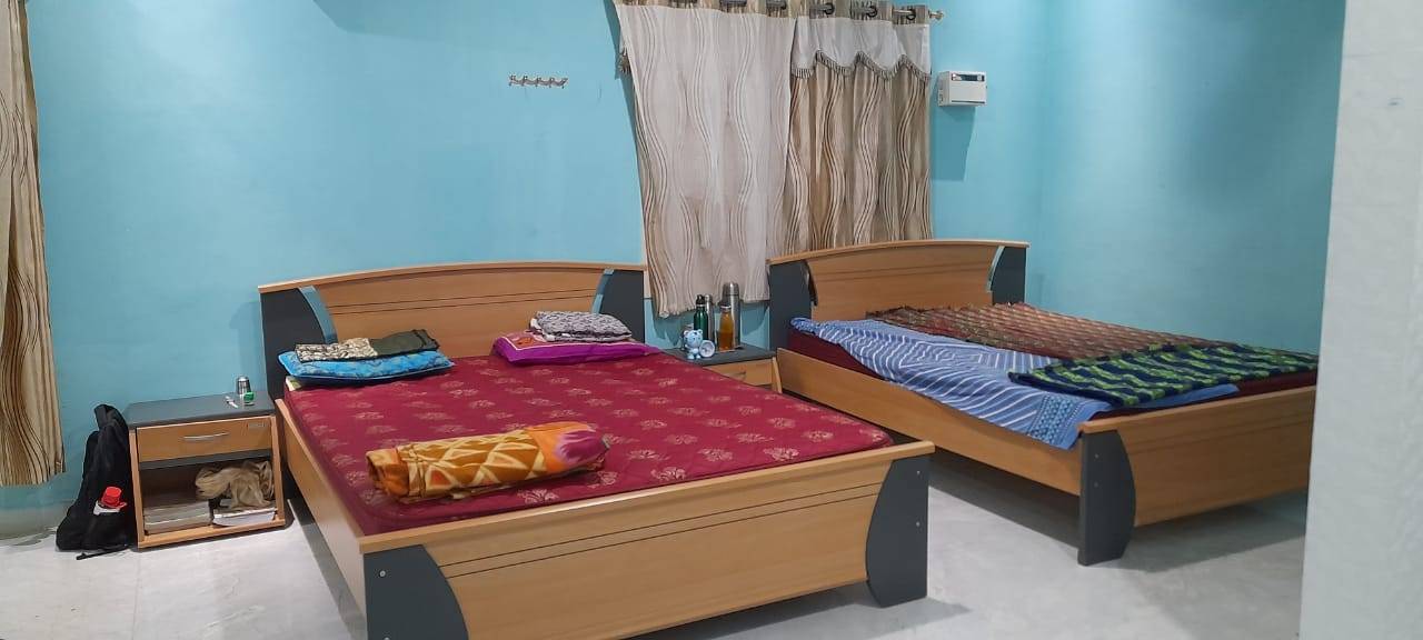 neet girls hostel