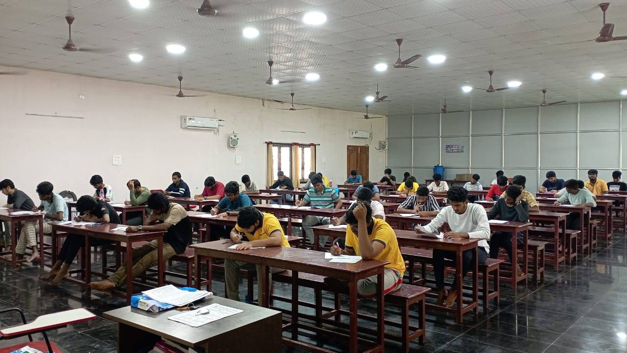 Best Neet Coaching Centre In karur