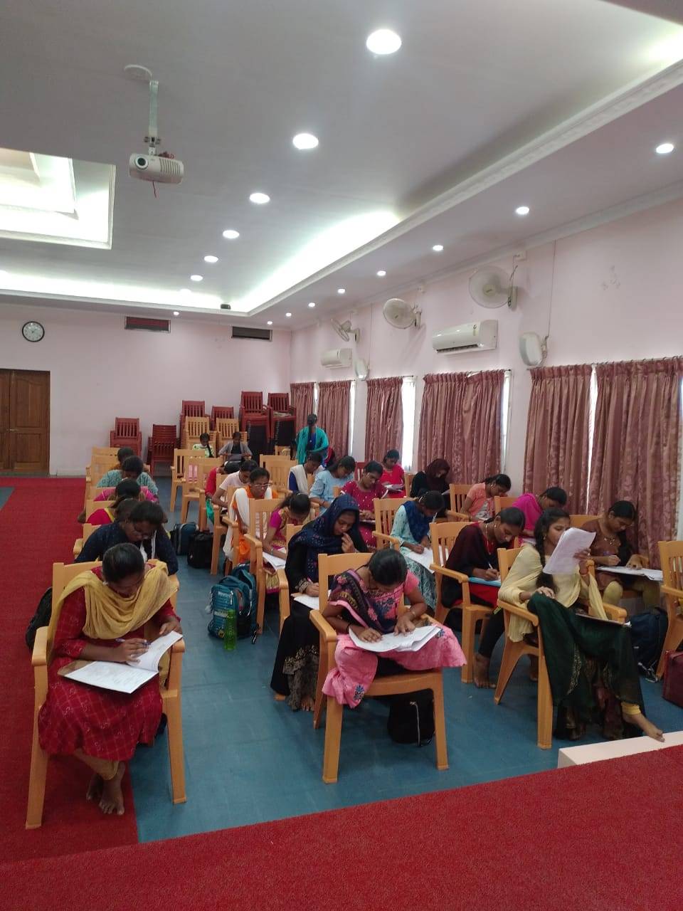 Top 10 NEET coaching centres in Trichy