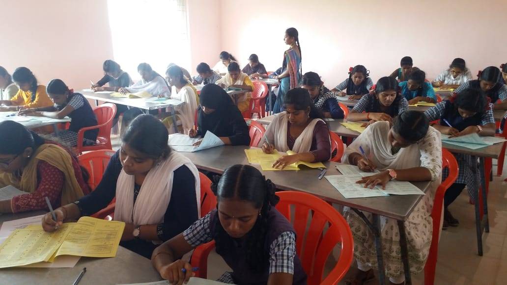 Neet Jee model exam in Chidambaram